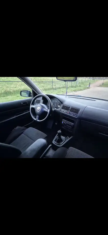 Volkswagen Golf 4 2.0, foto 5