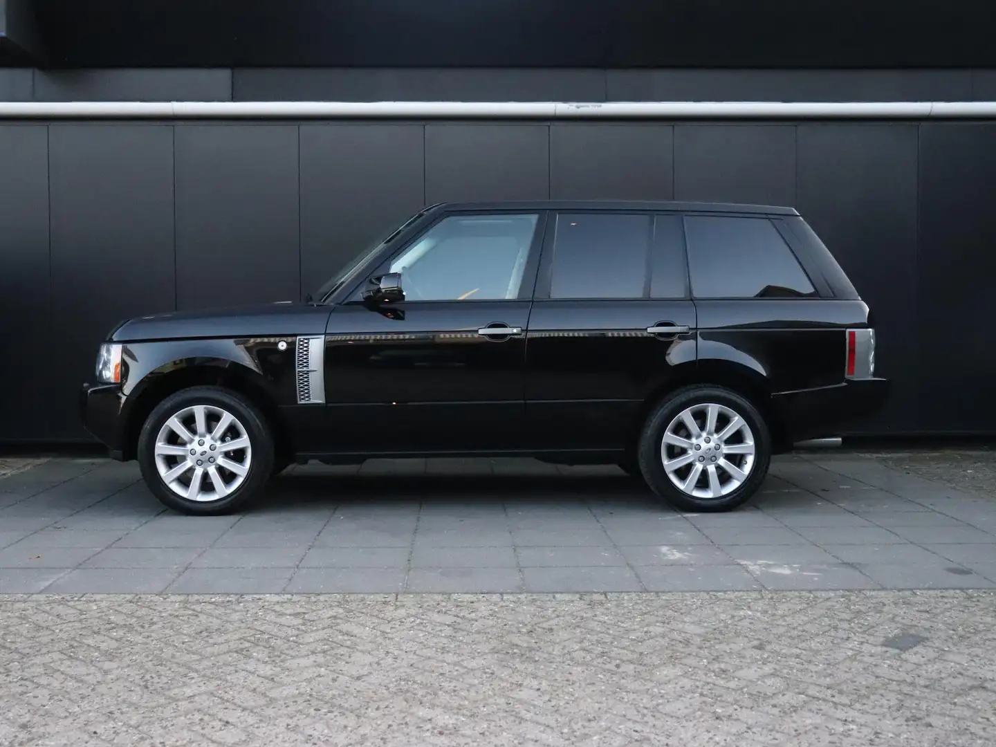 Land Rover Range Rover 4.2 V8 Supercharged YOUNGTIMER DEALER ONDERHOUDEN Noir - 2