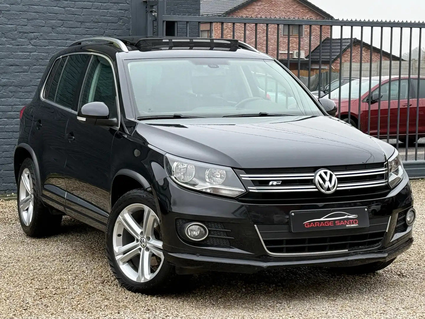 Volkswagen Tiguan Tiguan 2.0 CR TDi R-LINE /Navi/Cuir/Pano/Pdc/M-E/ Noir - 2