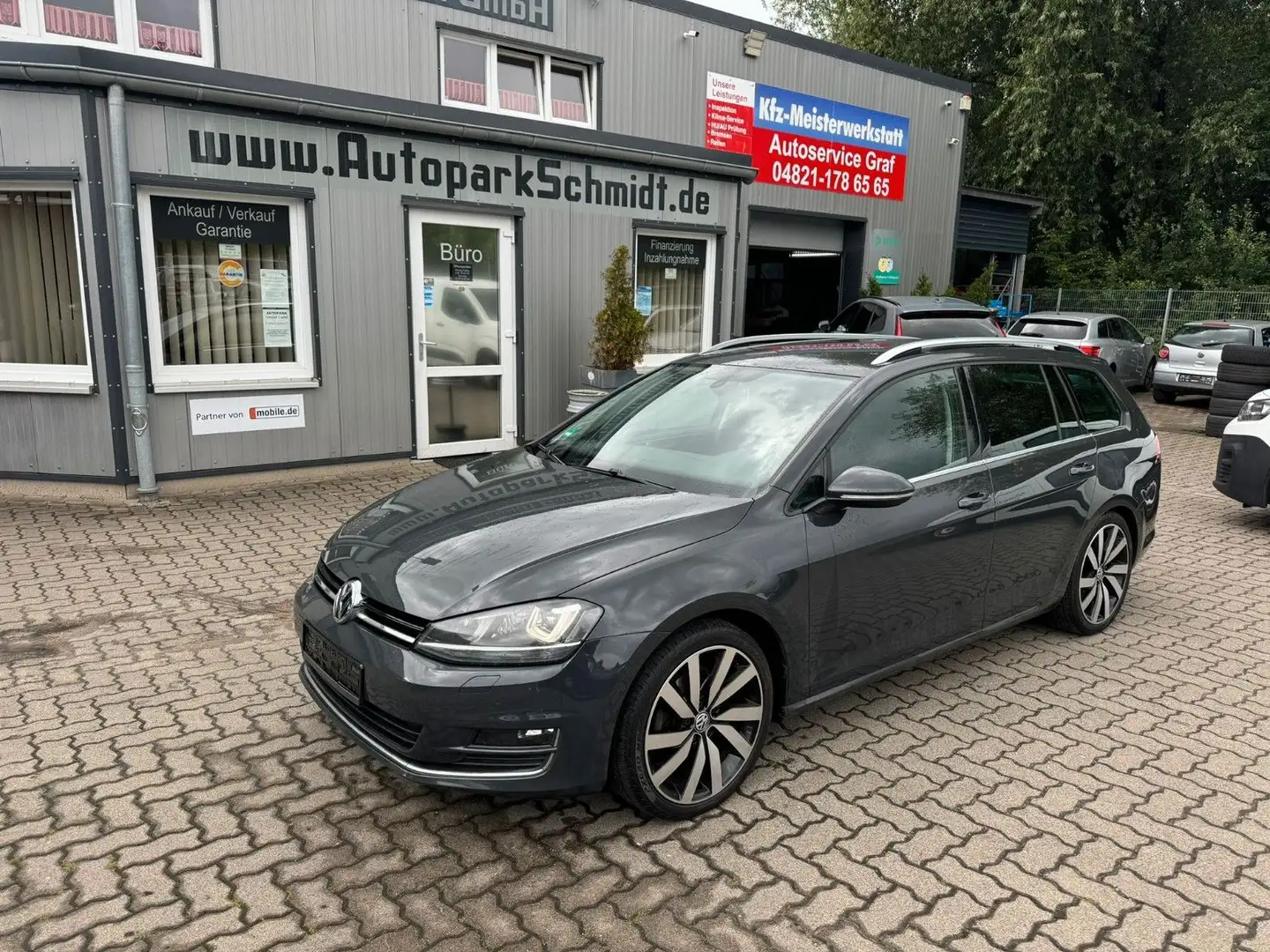 Volkswagen Golf VII Variant Highline AUT°AHK°STZH°NAVI°PDC! Gris - 1