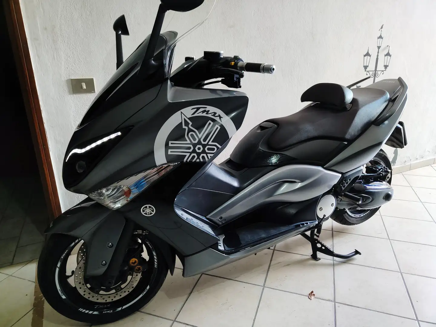 Yamaha TMAX 500 Grigio - 1