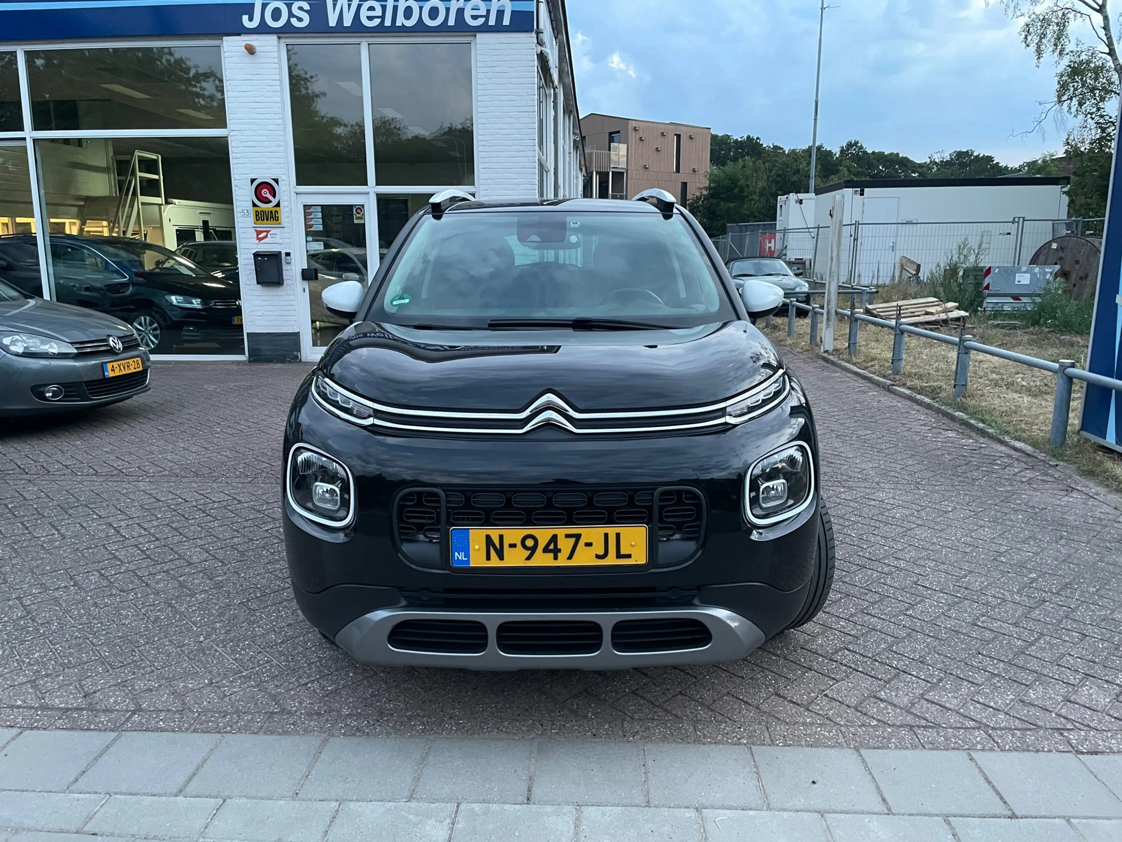 Citroen C3 Aircross 1.2 PureTech S&S Shine — photo 5