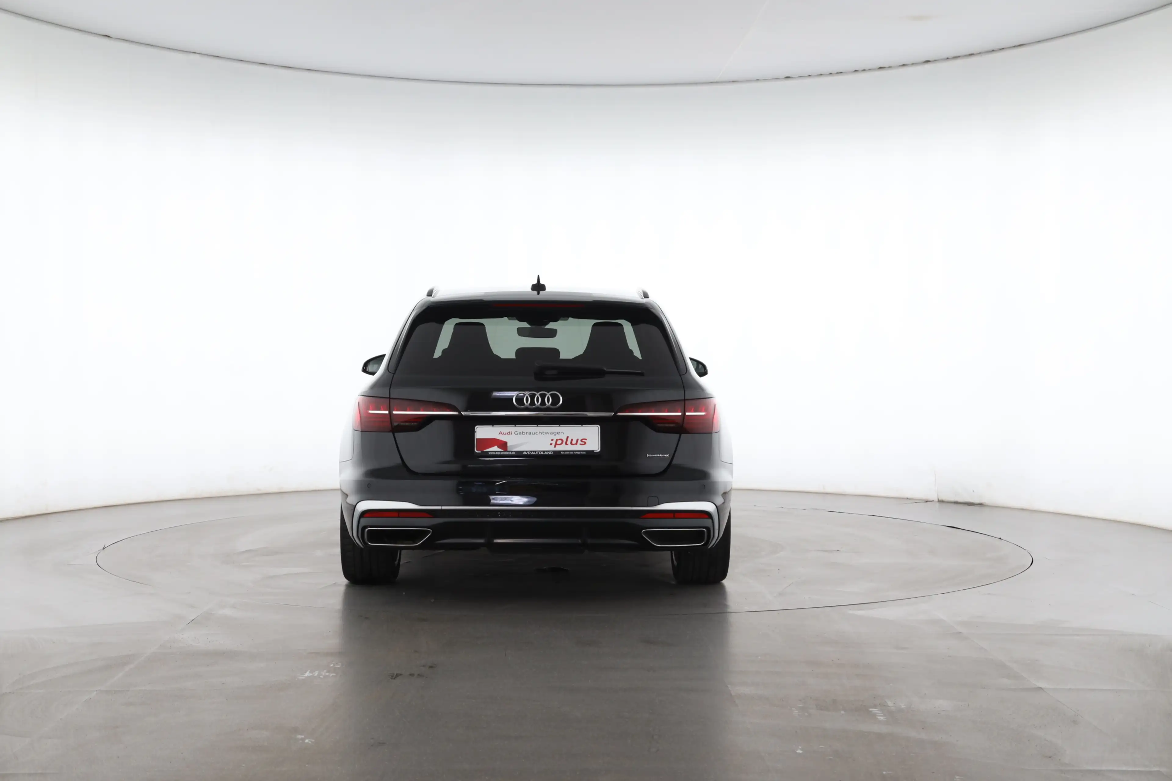 Audi A4 Avant 40 TDI quattro S tronic S line AHK — photo 6