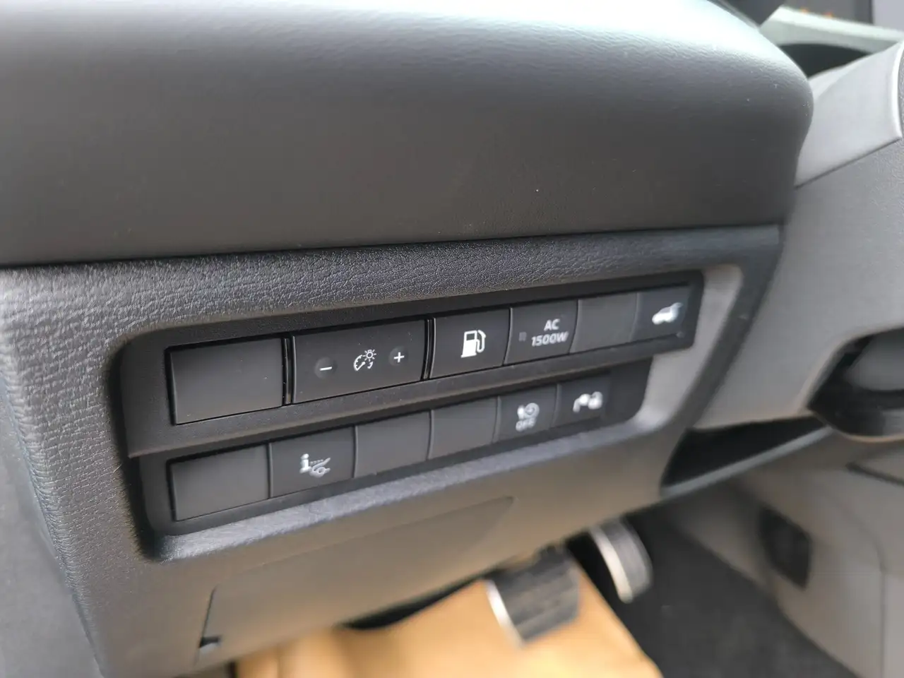 Mitsubishi Outlander 2026 — фото 15