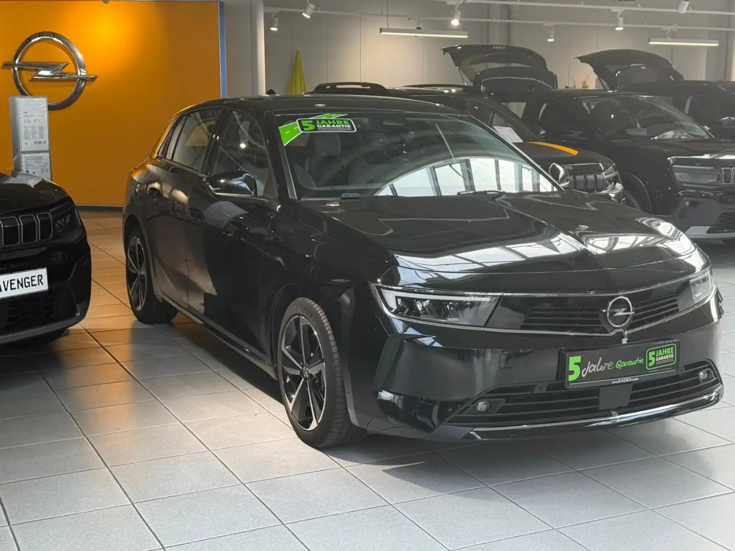 Opel Astra 1.6 180°Kamera,LED,PDC,Lenk+Sitzhzg,AGR Schwarz - 2