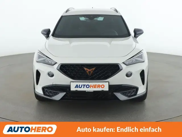 Cupra Formentor view 9