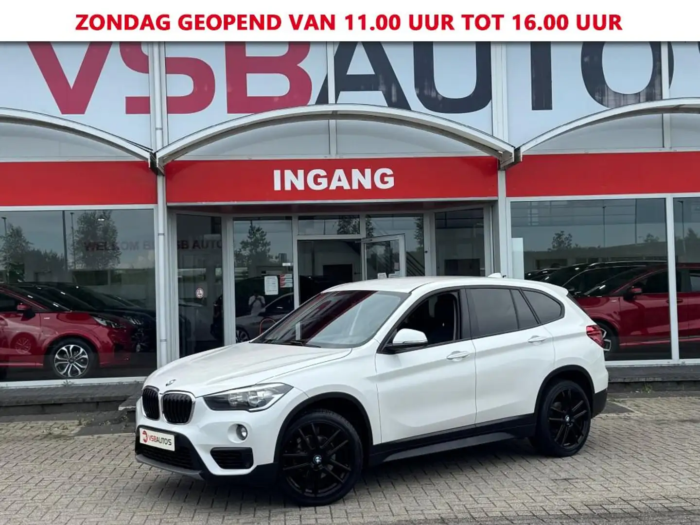 BMW X1 SDRIVE 18D HIGH-EXECUTIVE LEER NAVIGATIE AIRCO LMV Wit - 1