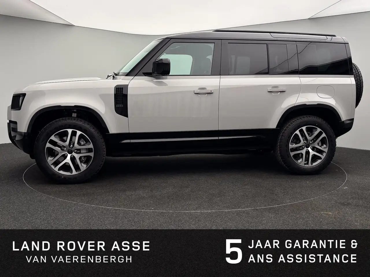 Land Rover Defender 110 P300e X-Dynamic SE / LICHTE VRACHT — foto 6