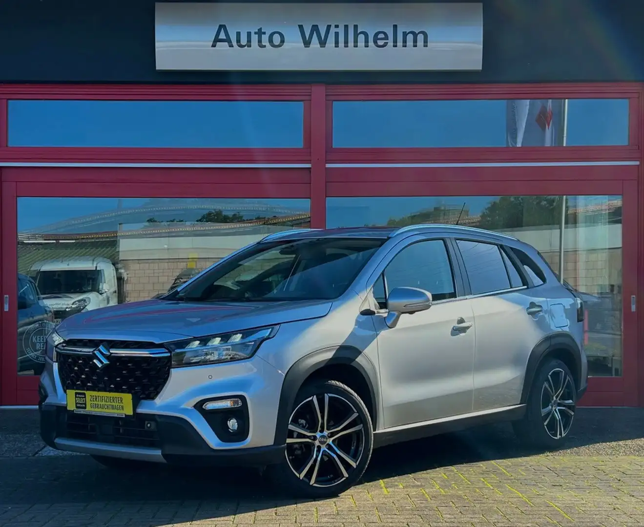 Suzuki S-Cross 1.5 HYBRID COMFORT+ ALLGRIP AGS Silber - 1