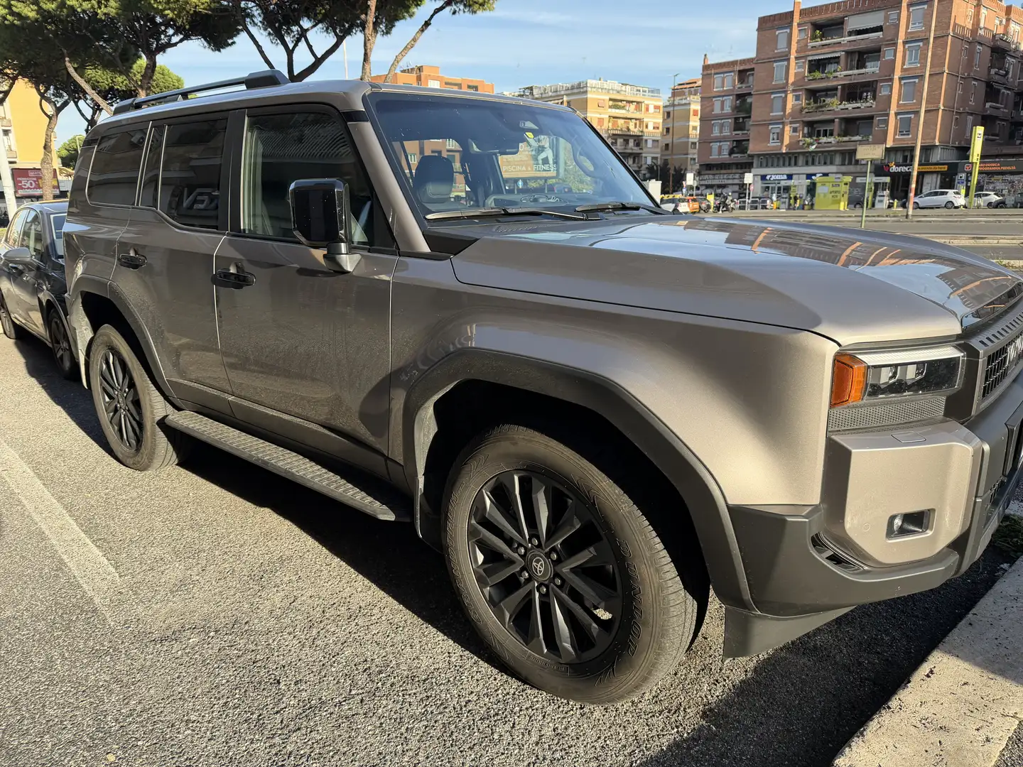 Toyota Land Cruiser Land Cruiser 250 2024 2.8 d-4d Lounge awd auto Gris - 1