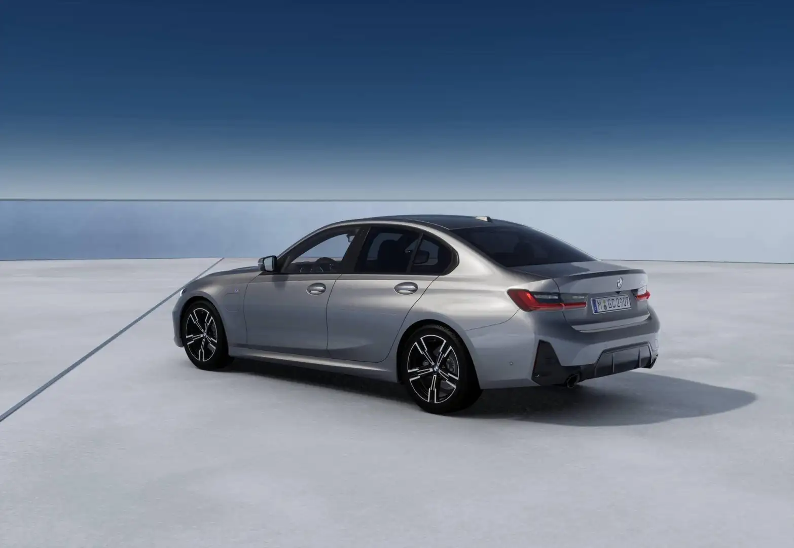 BMW 320 320e MSport Gris - 2