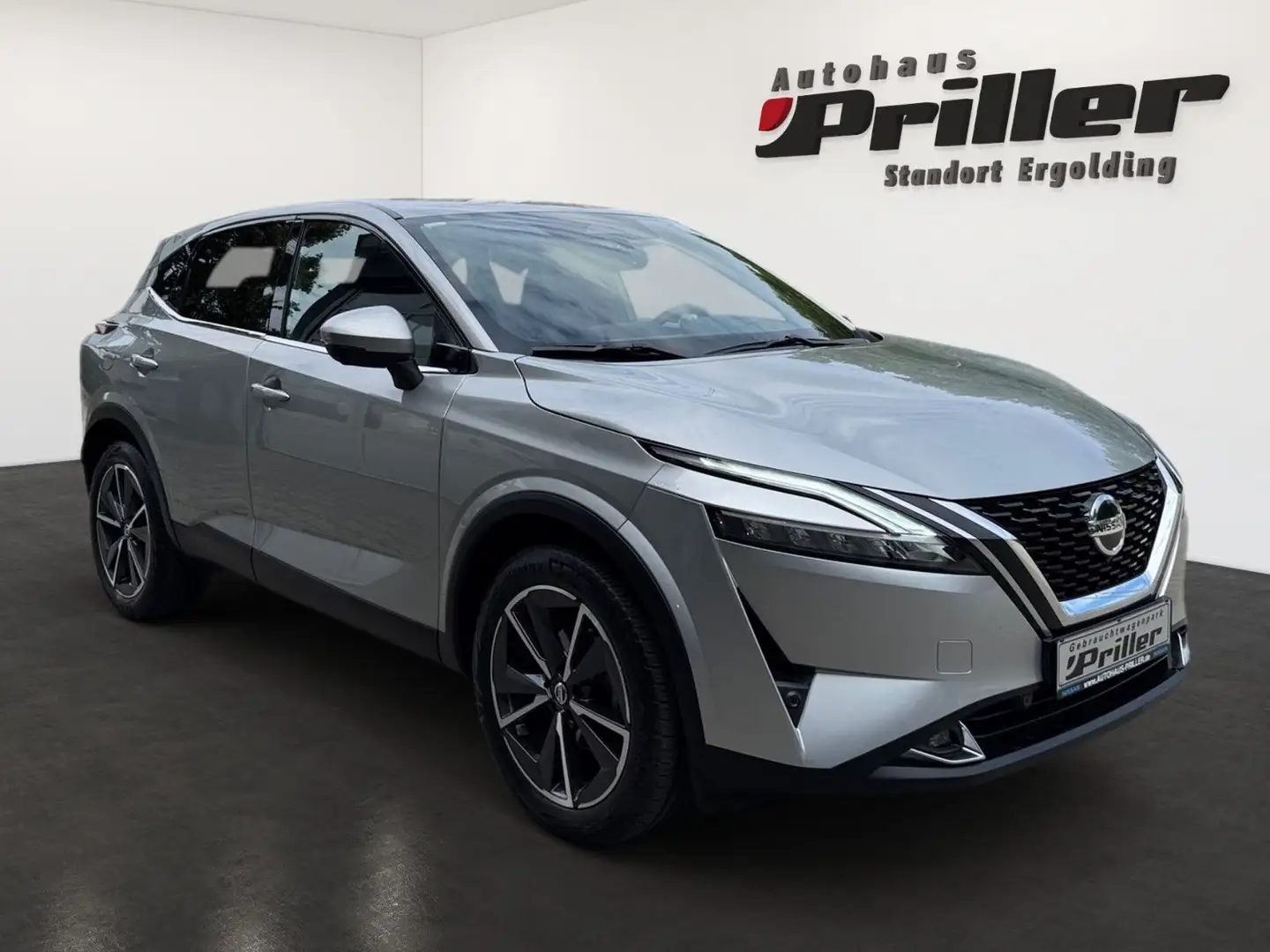 Nissan Qashqai 1.3 DIG-T MHEV Tekna *AHK/360KAMERA/HUD* Argento - 2