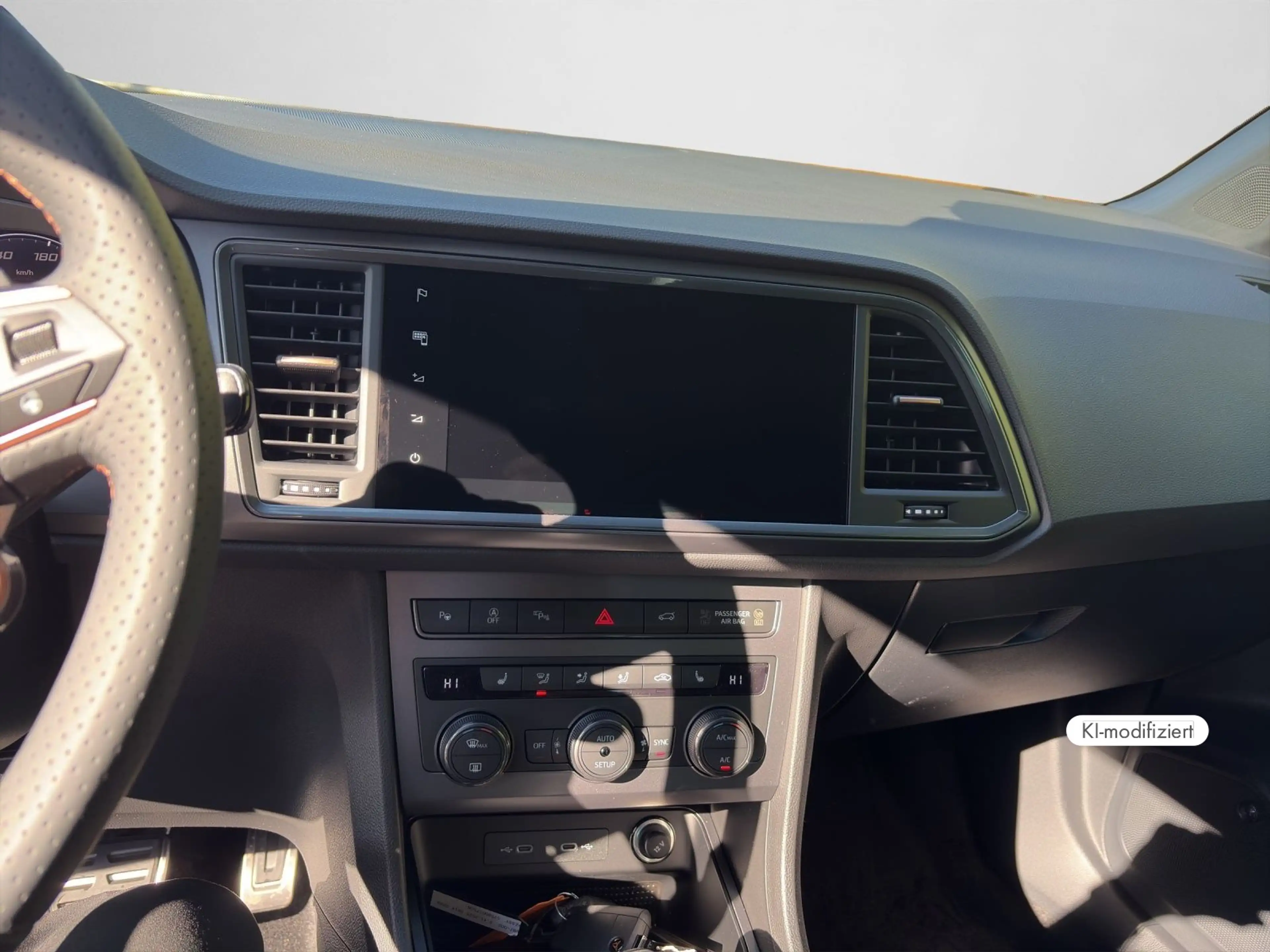CUPRA Ateca VZ 2.0TSI DSG 4x4 19" Navi LED Beats — photo 11