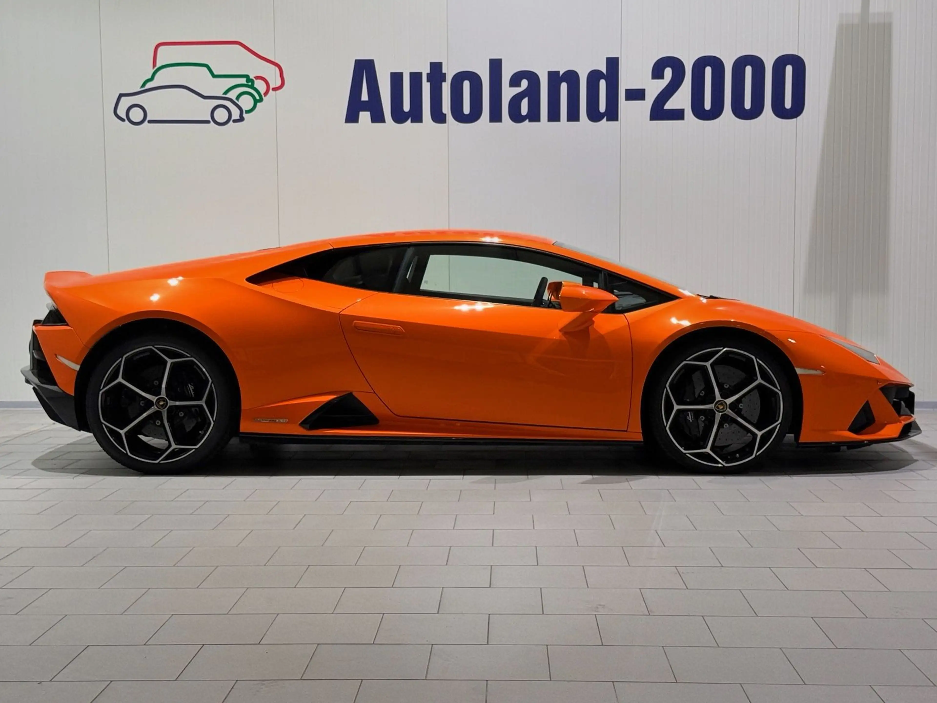 Lamborghini Huracán EVO AWD Sensonum-PPF-LamboGarantie-Lift — photo 13