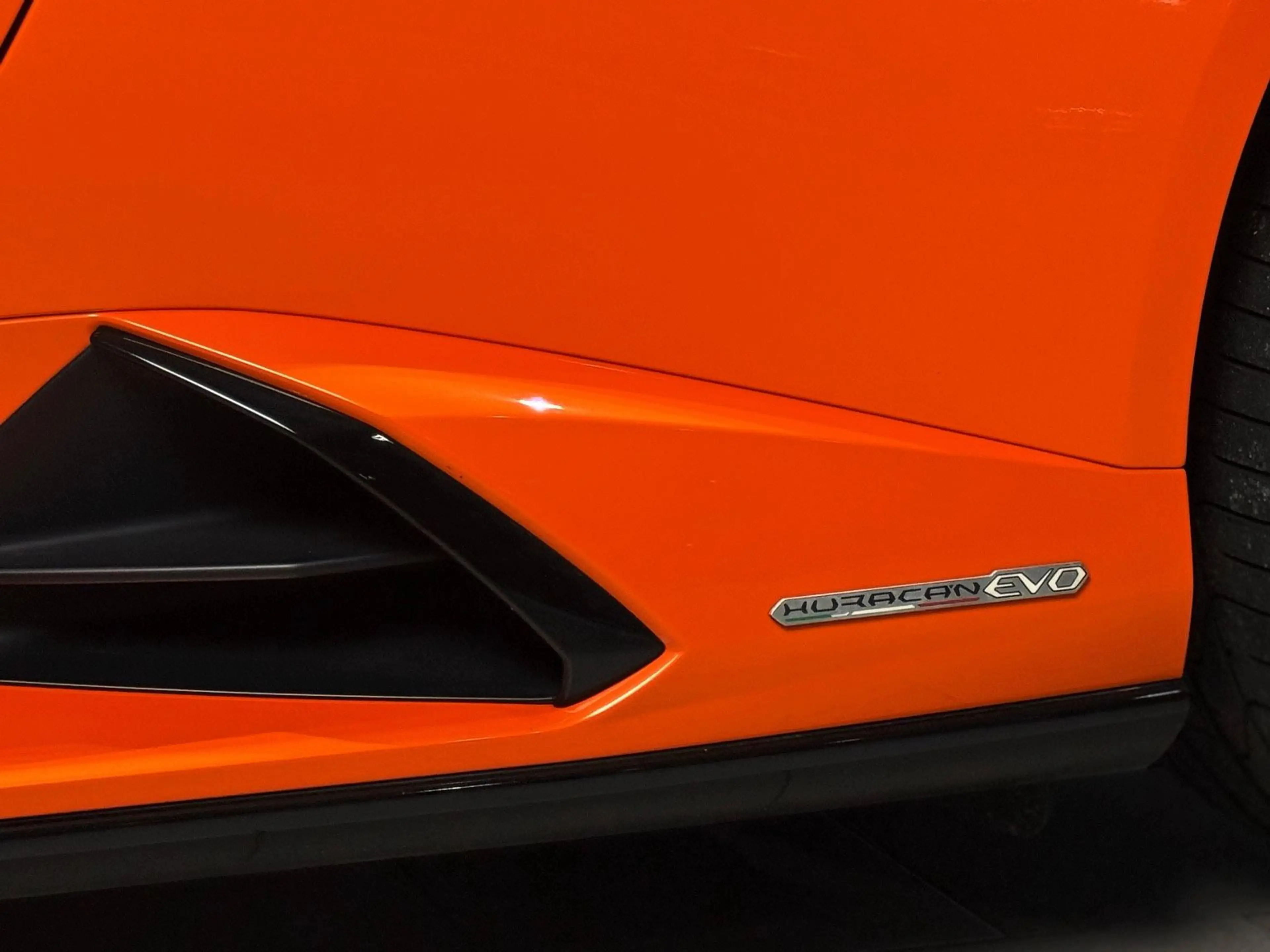 Lamborghini Huracán EVO AWD Sensonum-PPF-LamboGarantie-Lift — photo 7