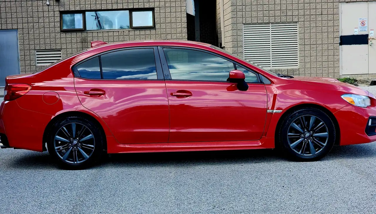 Subaru WRX снимка Subaru WRX