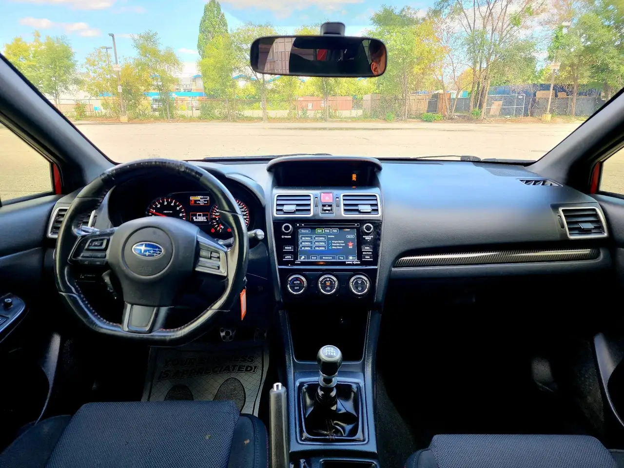 Subaru WRX снимка Subaru WRX