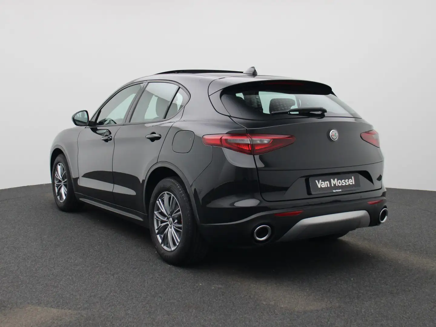 Alfa Romeo Stelvio 2.2 D 160 Super SUNROOF/PANO | LED | NAVI | CAMERA Noir - 2