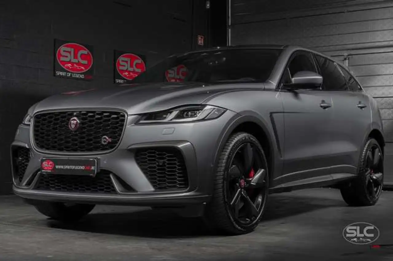 Jaguar F-Pace