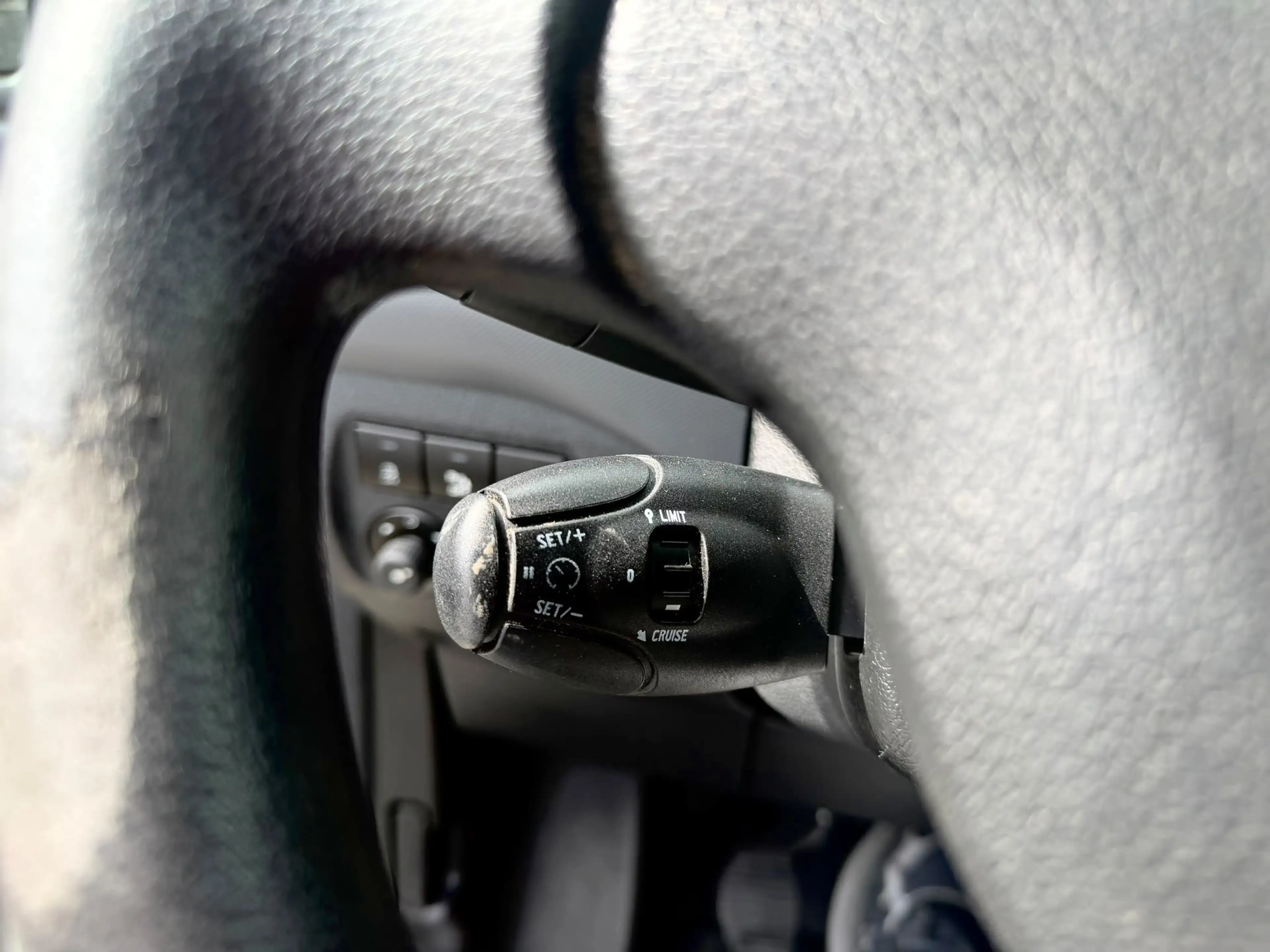 Peugeot Partner 1.6 HDi AUTO EN TVA FULL CARNET ✅ — photo 15