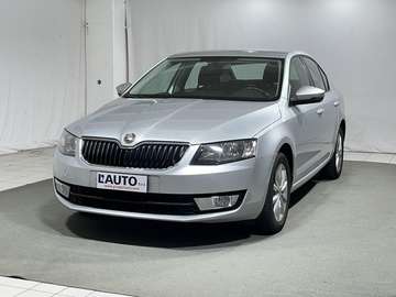 Octavia 1.6 tdi CR Ambition 105cv
