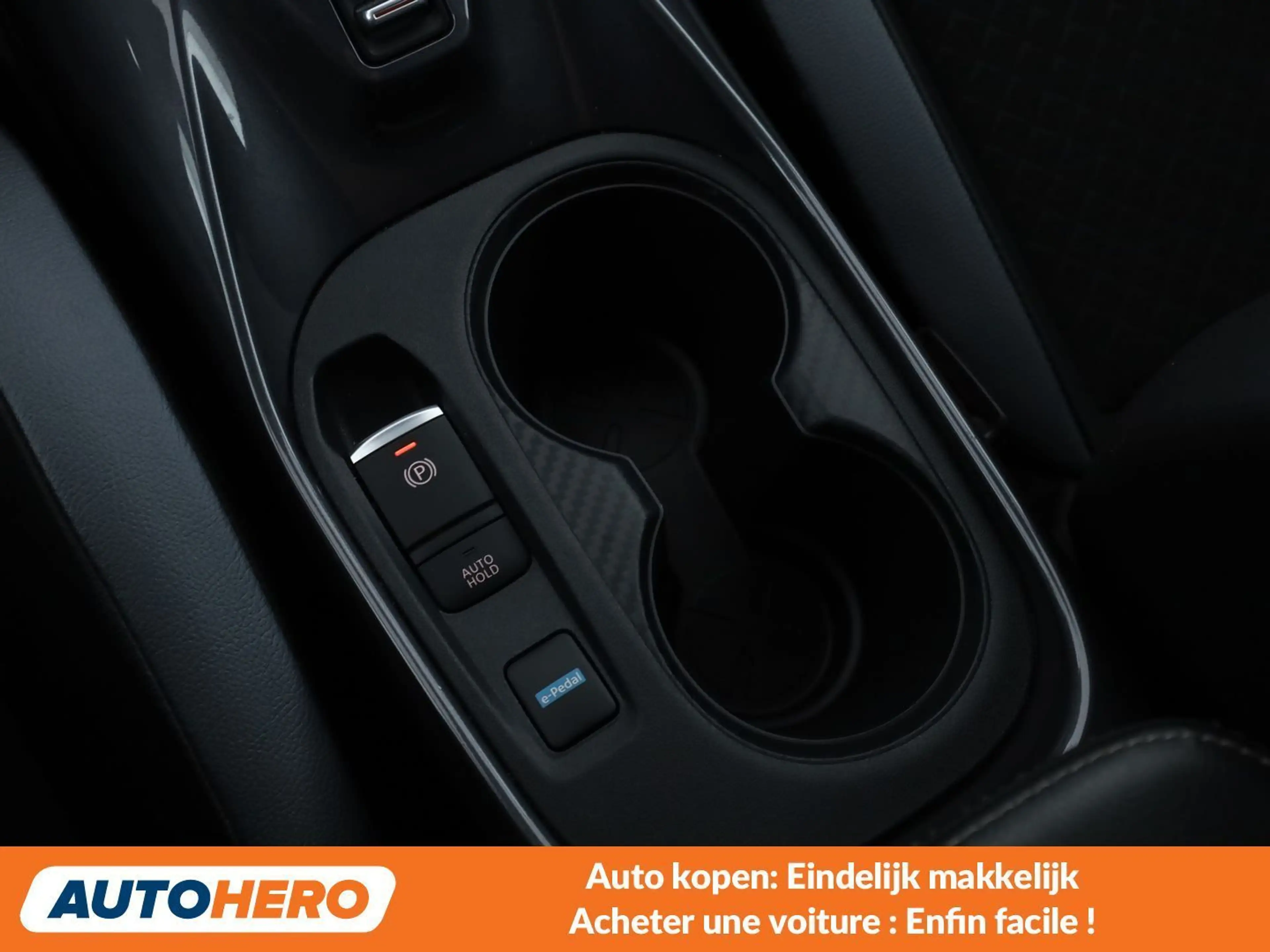 Nissan Juke 1.6 Hybrid N-Design — photo 12