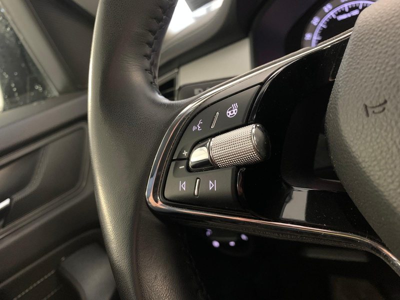 Skoda Kodiaq 2.0 TDI DSG 4X4 NAVI/ACC/MATRIX/19 AHK — photo 13
