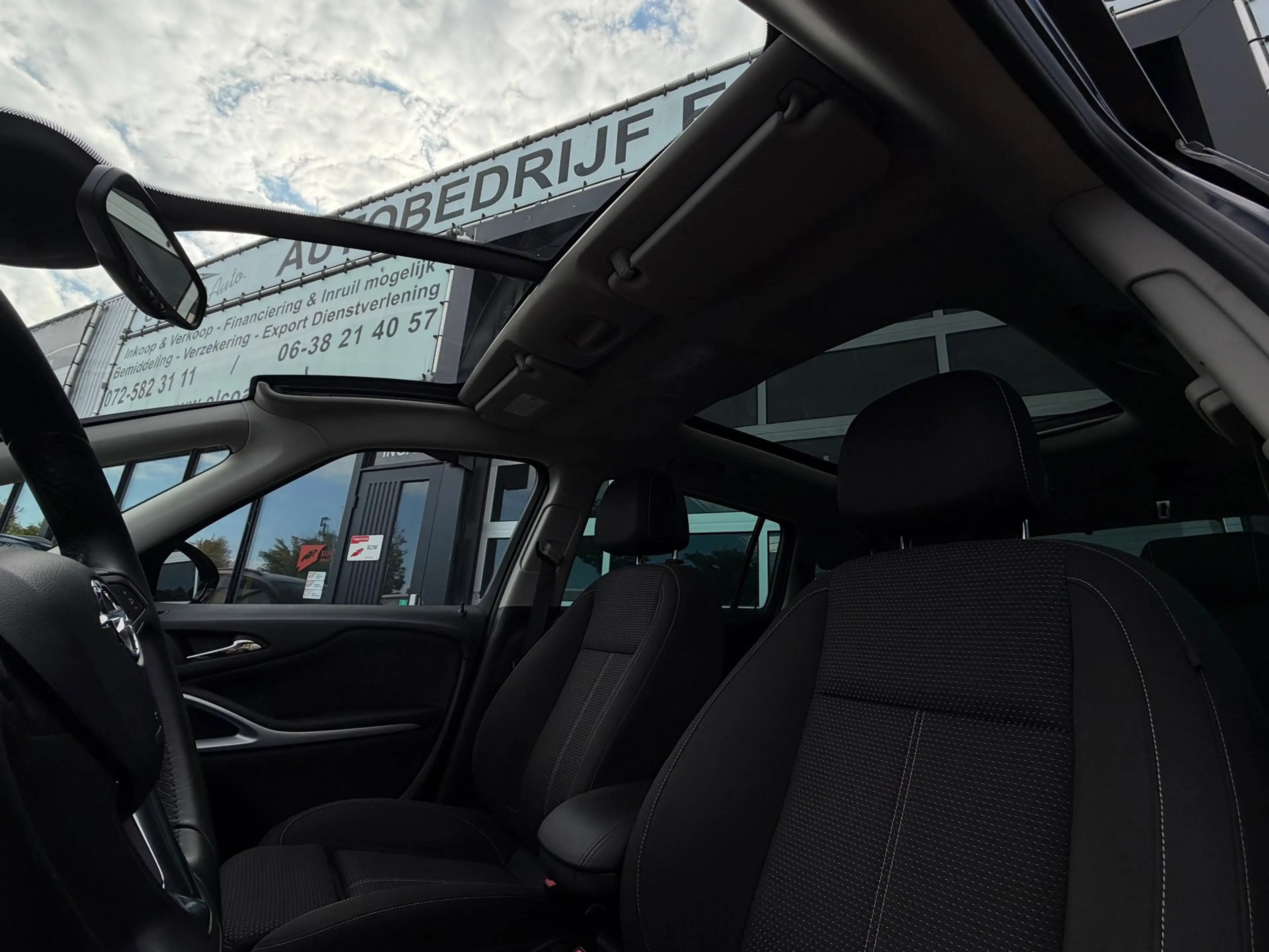 Opel Zafira 1.4 Turbo Business+ 7P / Pano / Trekhaak — photo 14