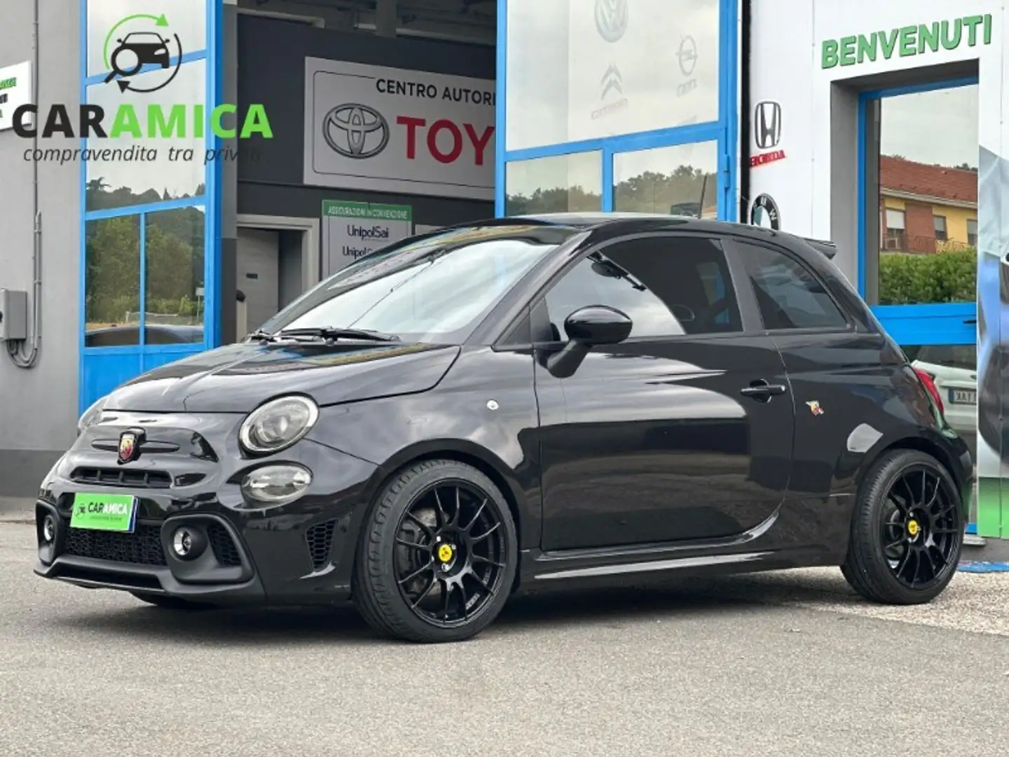 Abarth 595 Turismo 595 1.4 Turbo T-Jet 165 CV Turismo Чёрный - 1
