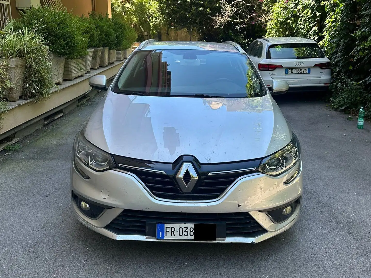 Renault Megane IV 2016 Sporter 1.5 dci 110cv N1 AUTOCARRO Grigio - 2