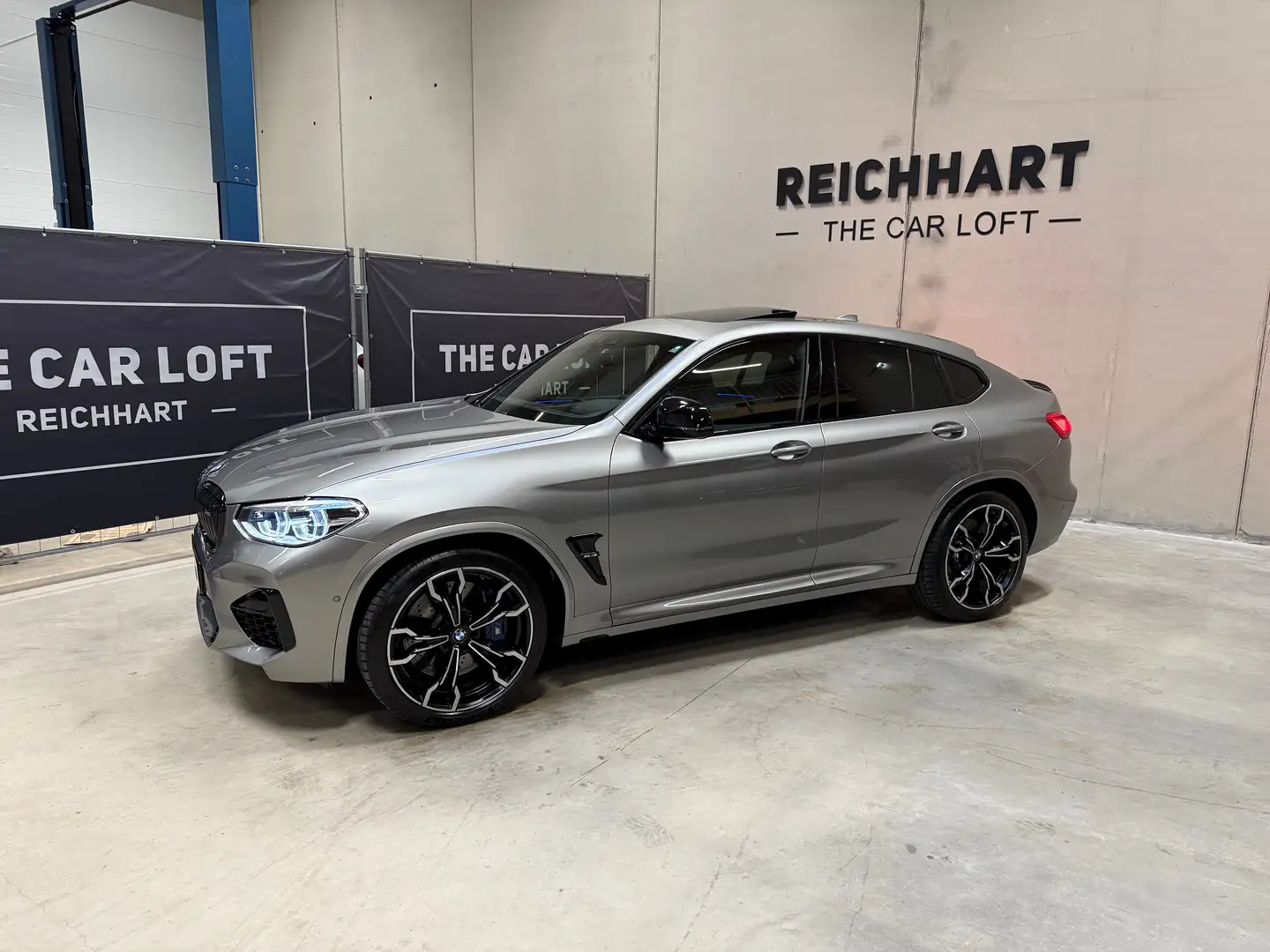 BMW X4 M Competition Grau - 2