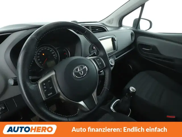 Toyota Yaris view 11
