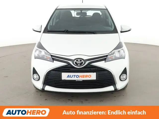 Toyota Yaris view 9