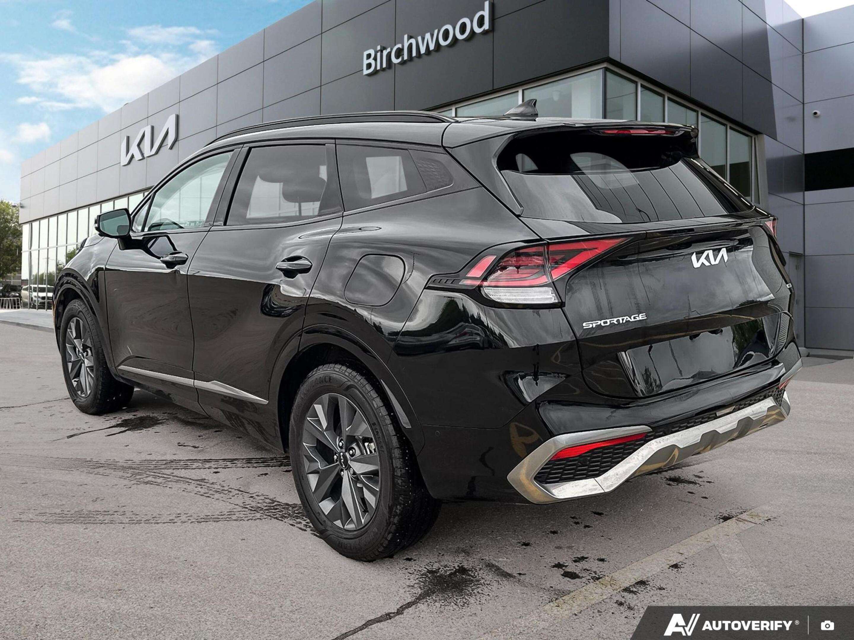 2023 Kia Sportage SX | AWD | Apple CarPlay & Android Auto | Sunroof — снимка 1