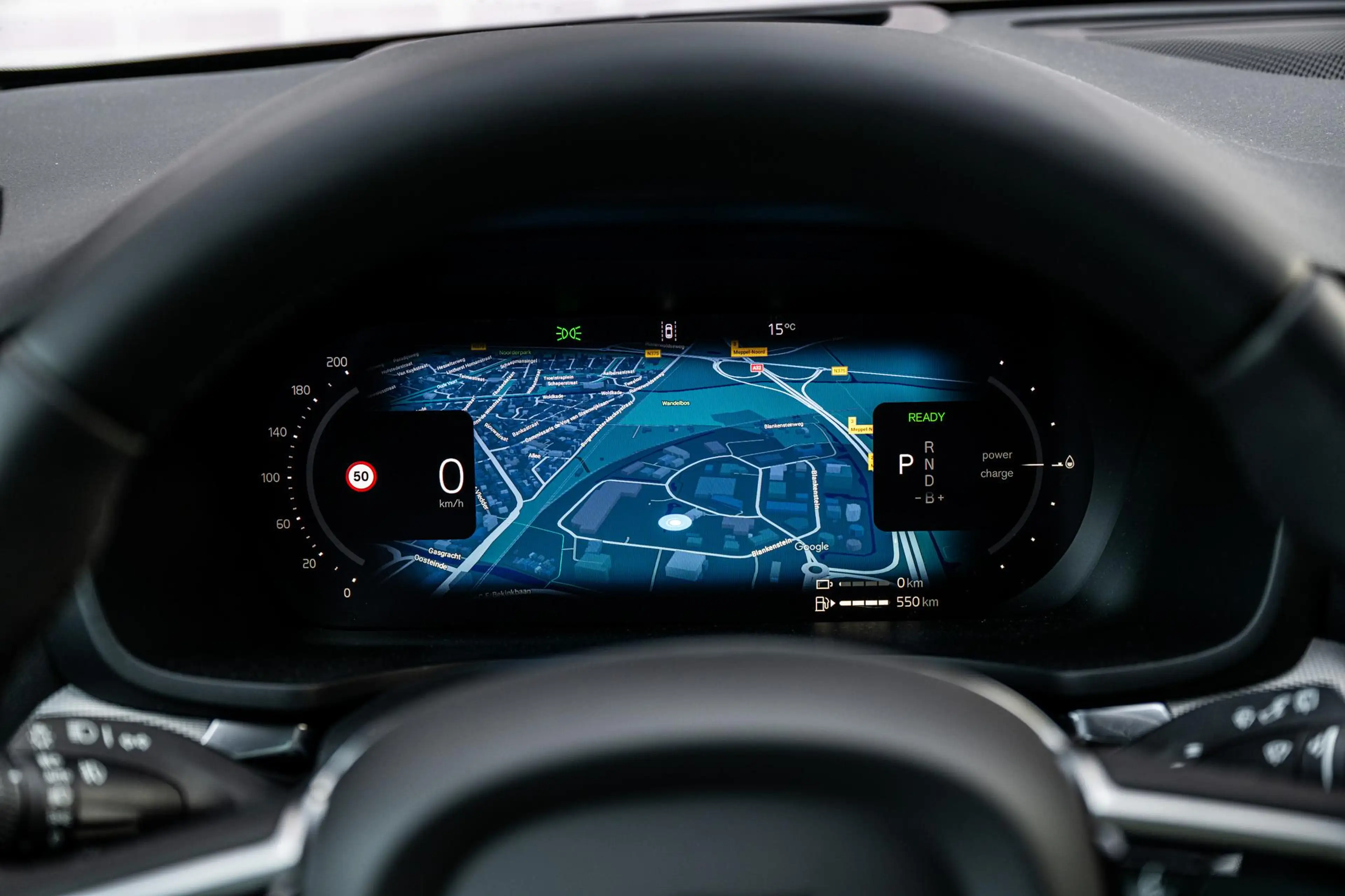 Volvo V60 2.0 T8 Plug-in Hybrid AWD Plus Dark | PHEV Long Ra — photo 15