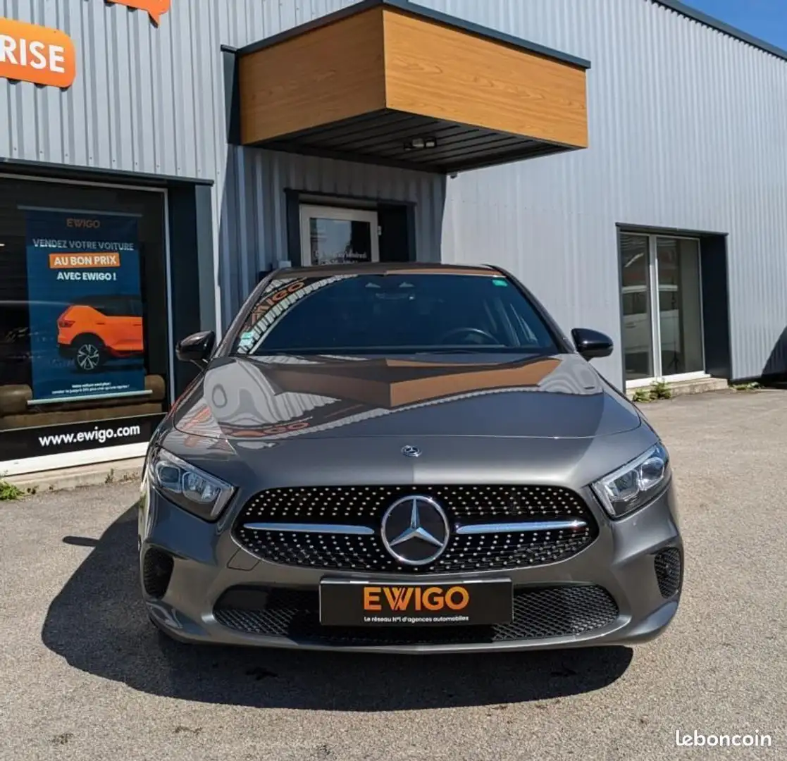 Mercedes-Benz A 180 Mercedes 1.5 180 D 115 PROGRESSIVE LINE 7G-DCT BVA Gris - 2