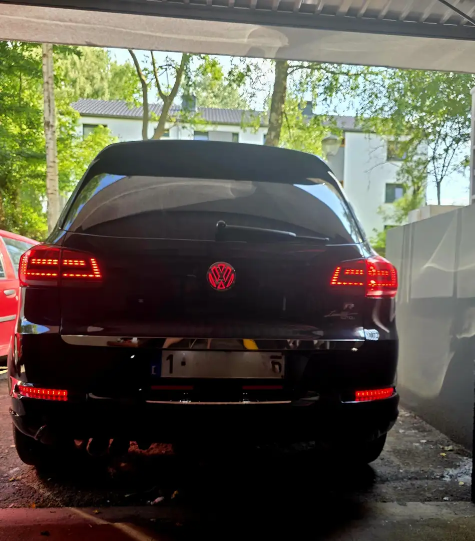 Volkswagen Tiguan R LINE 2.0 TDi euro6D 4x4 FULL - 1