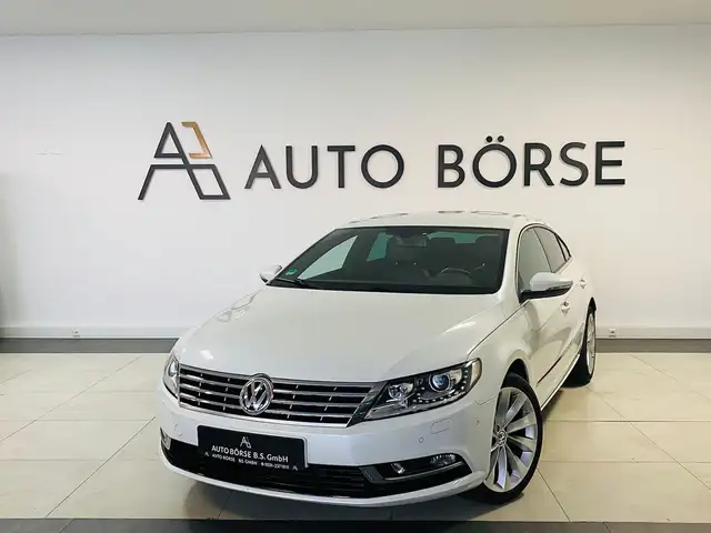 Volkswagen Passat CC DSG SPORT NAVI*LEDER*TEMP*SHZ*XENON*