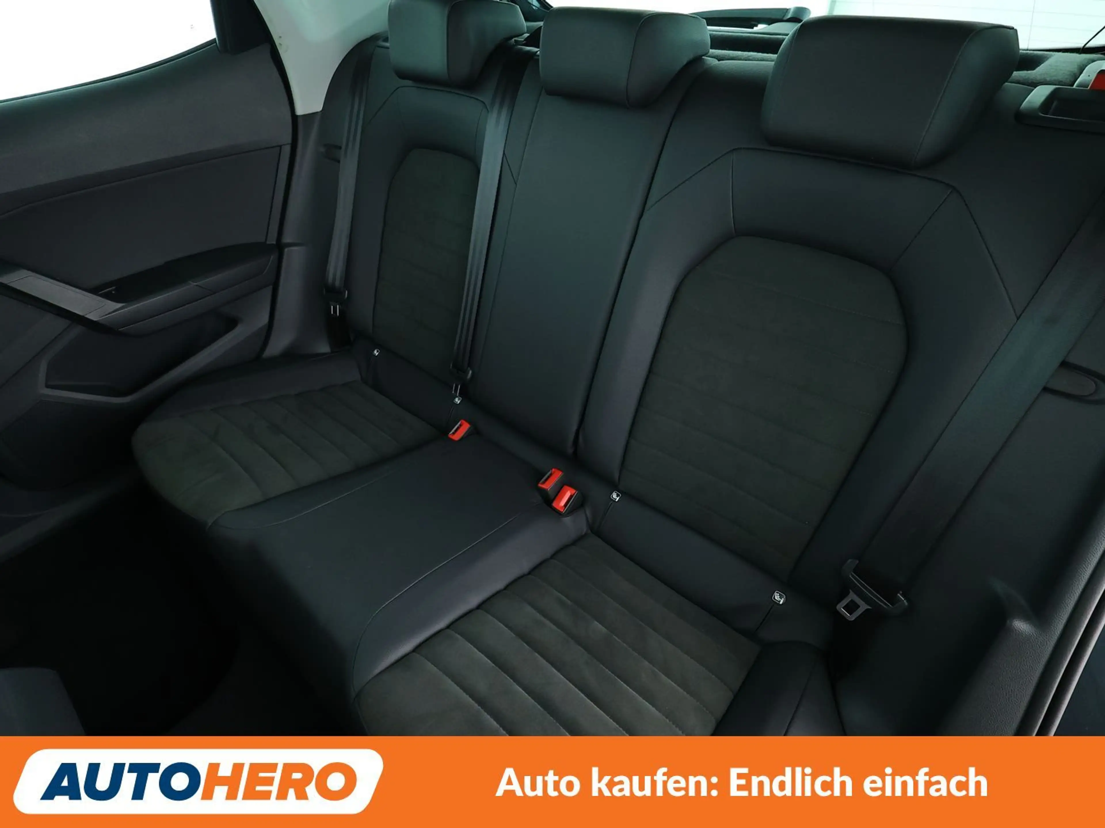 SEAT Ibiza 1.0 TSI FR*NAVI*LED*TEMPO*CAM*PDC*SHZ*BT* — photo 14