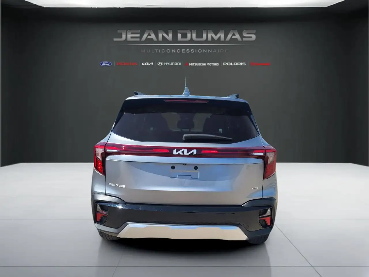 Kia Seltos снимка Kia Seltos