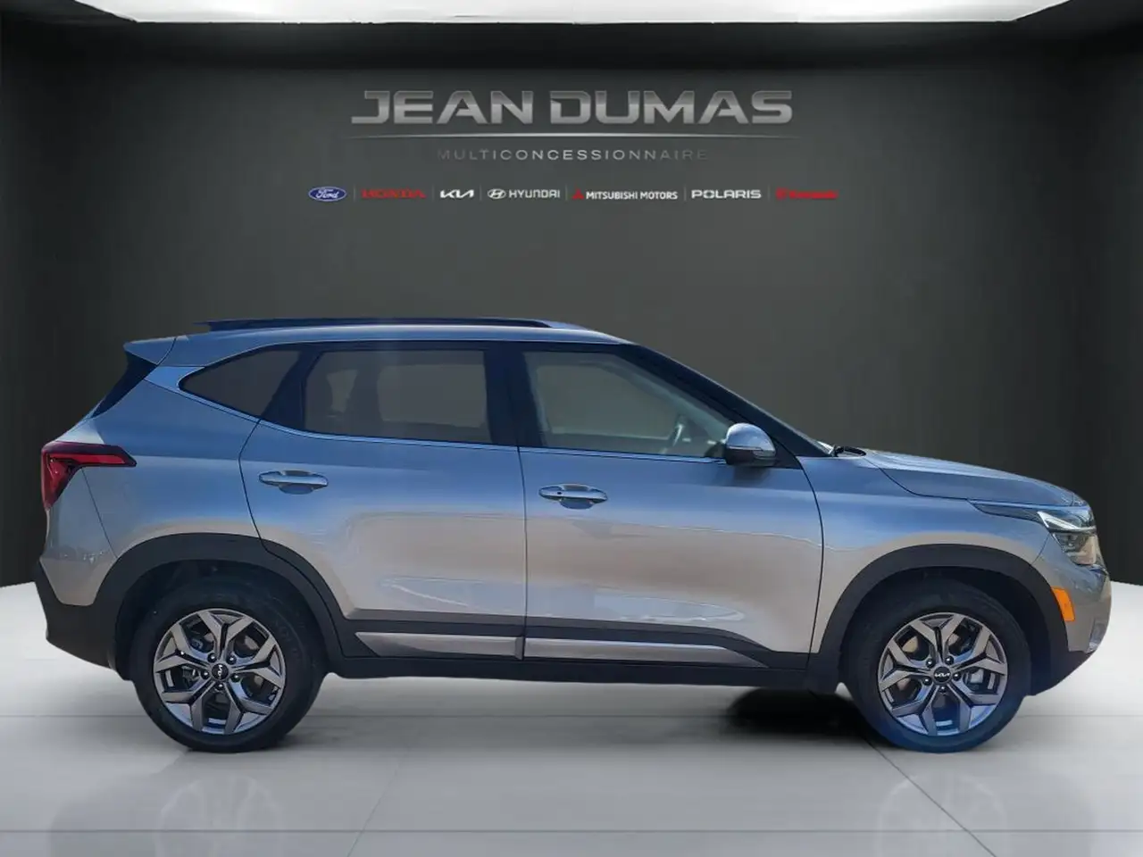 Kia Seltos снимка Kia Seltos