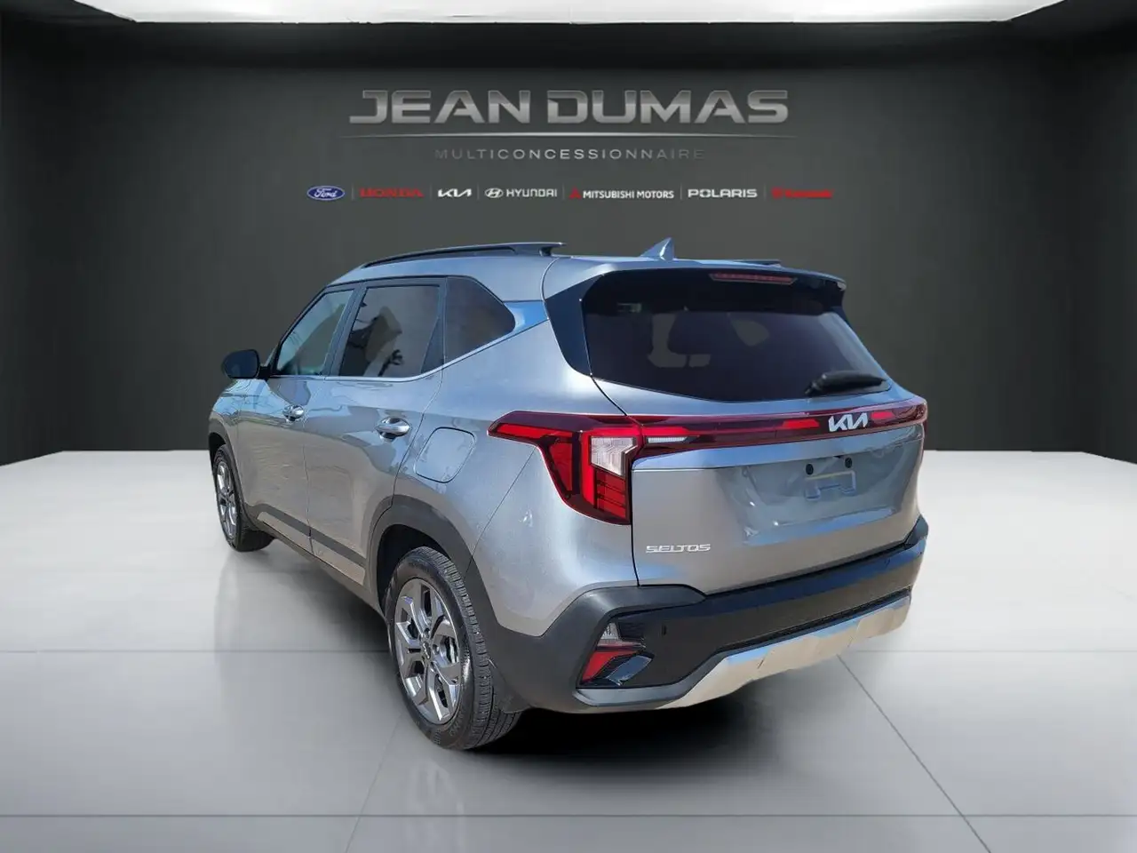 Kia Seltos снимка Kia Seltos