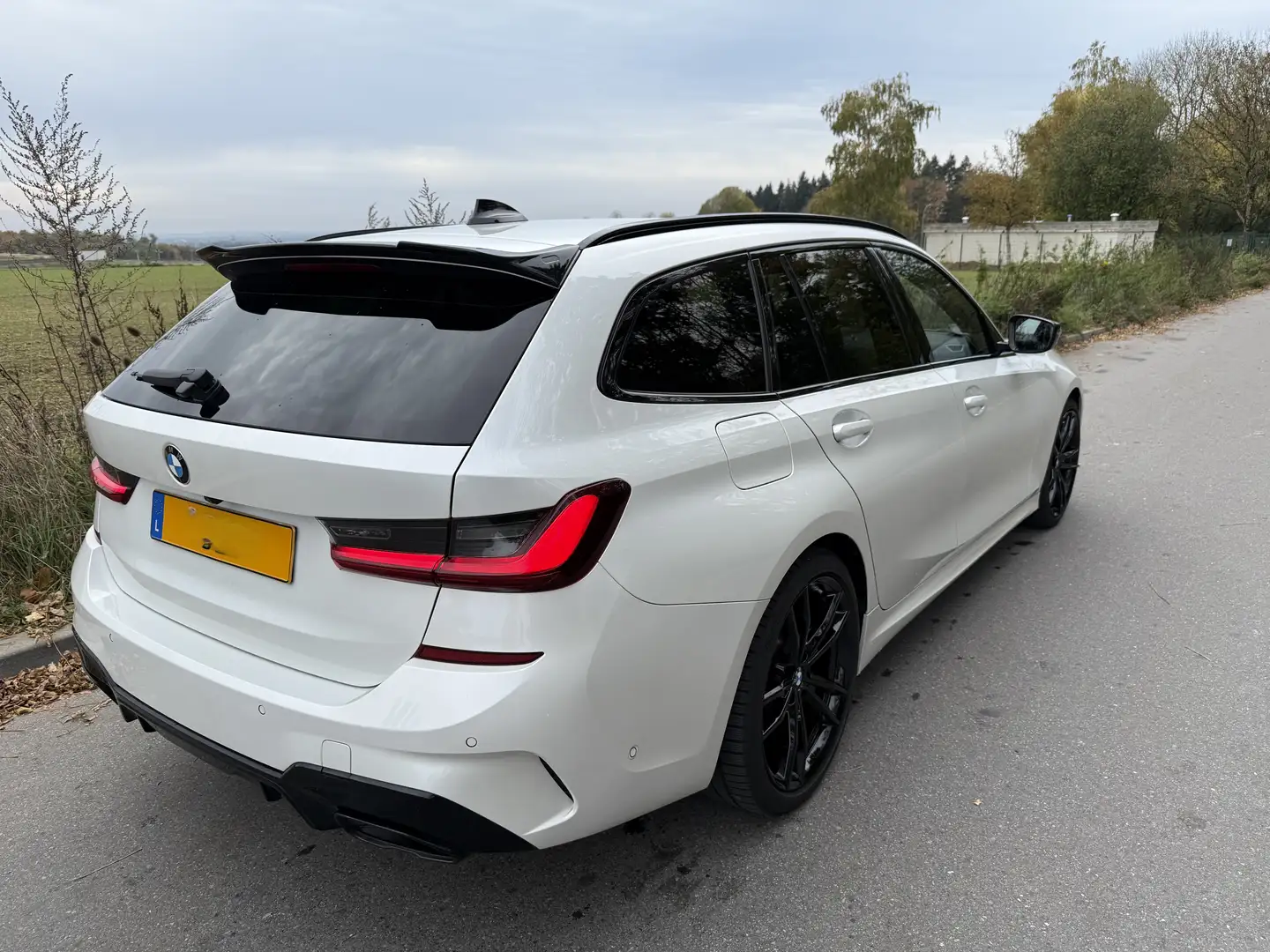 BMW 340 M340i Touring xDrive Blanc - 2
