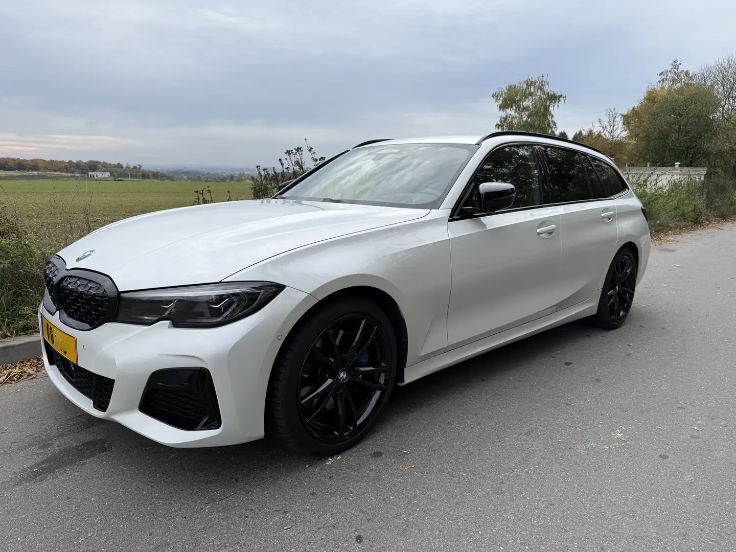 BMW 340 M340i Touring xDrive Blanc - 1