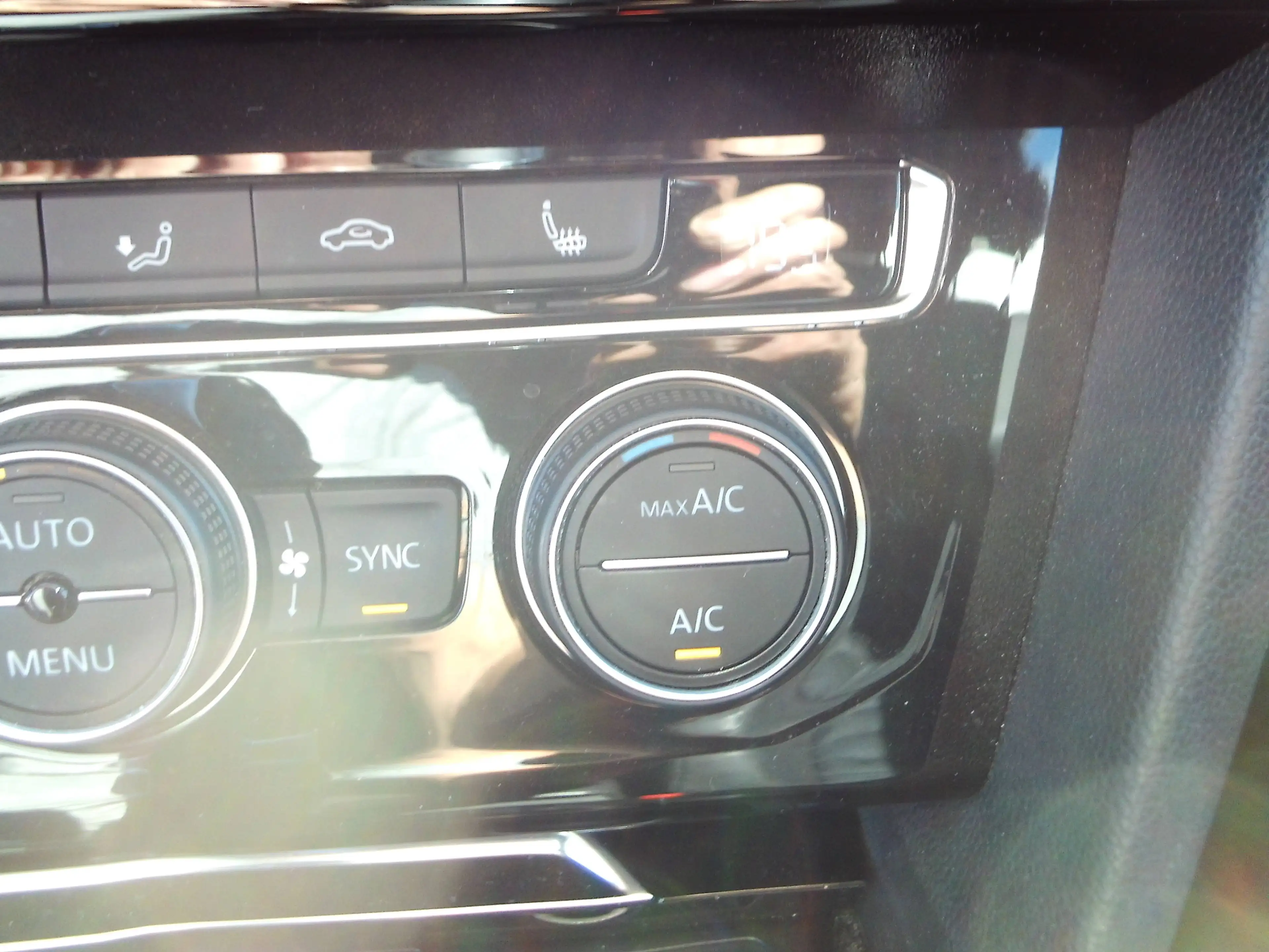 Volkswagen Passat Variant Passat SW 1.6 CR TDi Highline Business DSG — photo 11