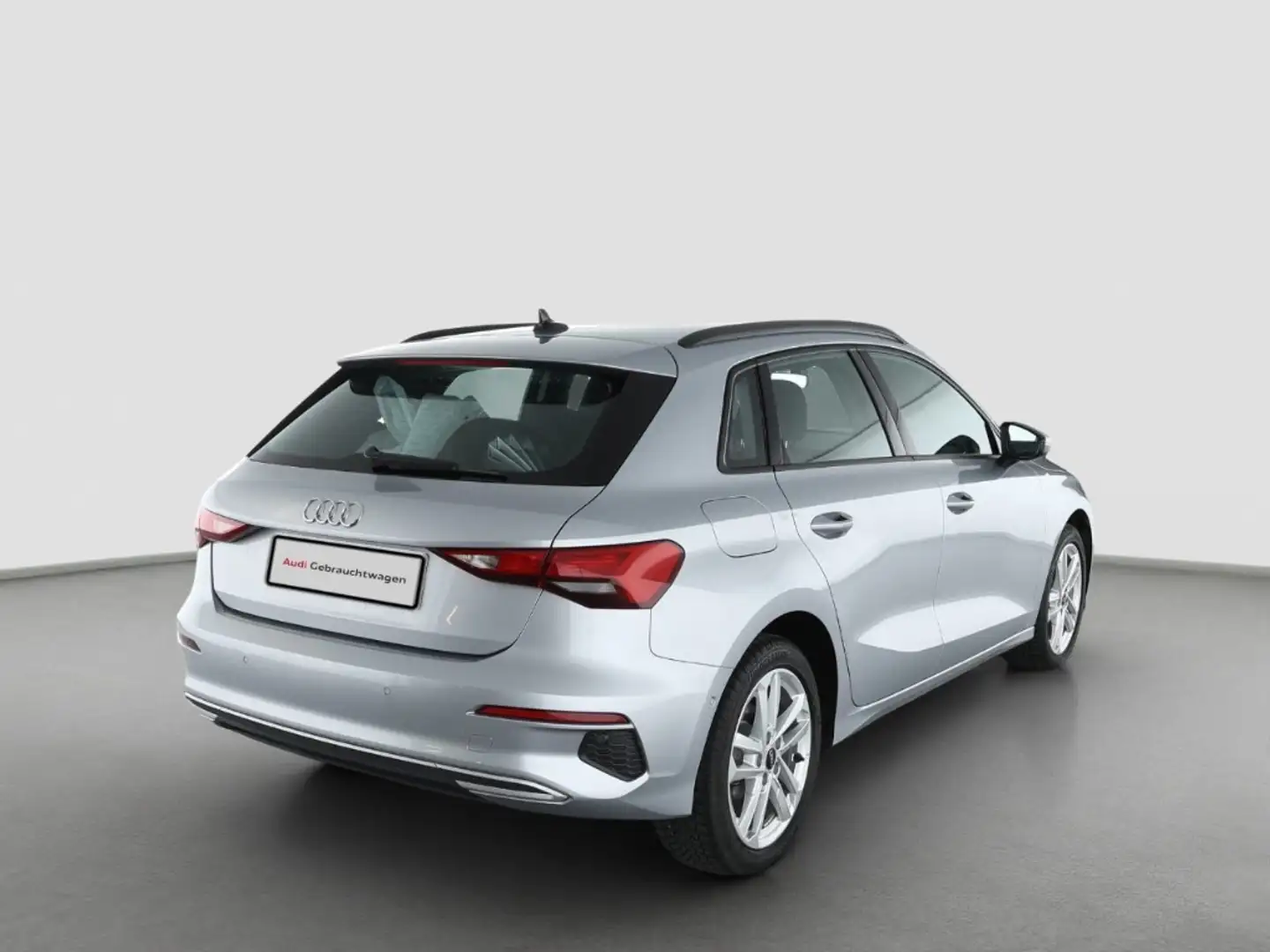 Audi A3 Sportback 40 TFSIe ADVANCED NAVI KLIMA SHZG VIRTUA Silber - 2