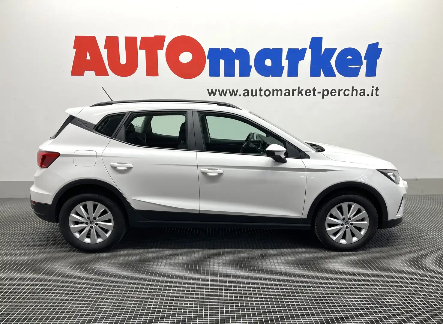 SEAT Arona 1.0 ecotsi Xperience 110cv dsg Bianco - 1