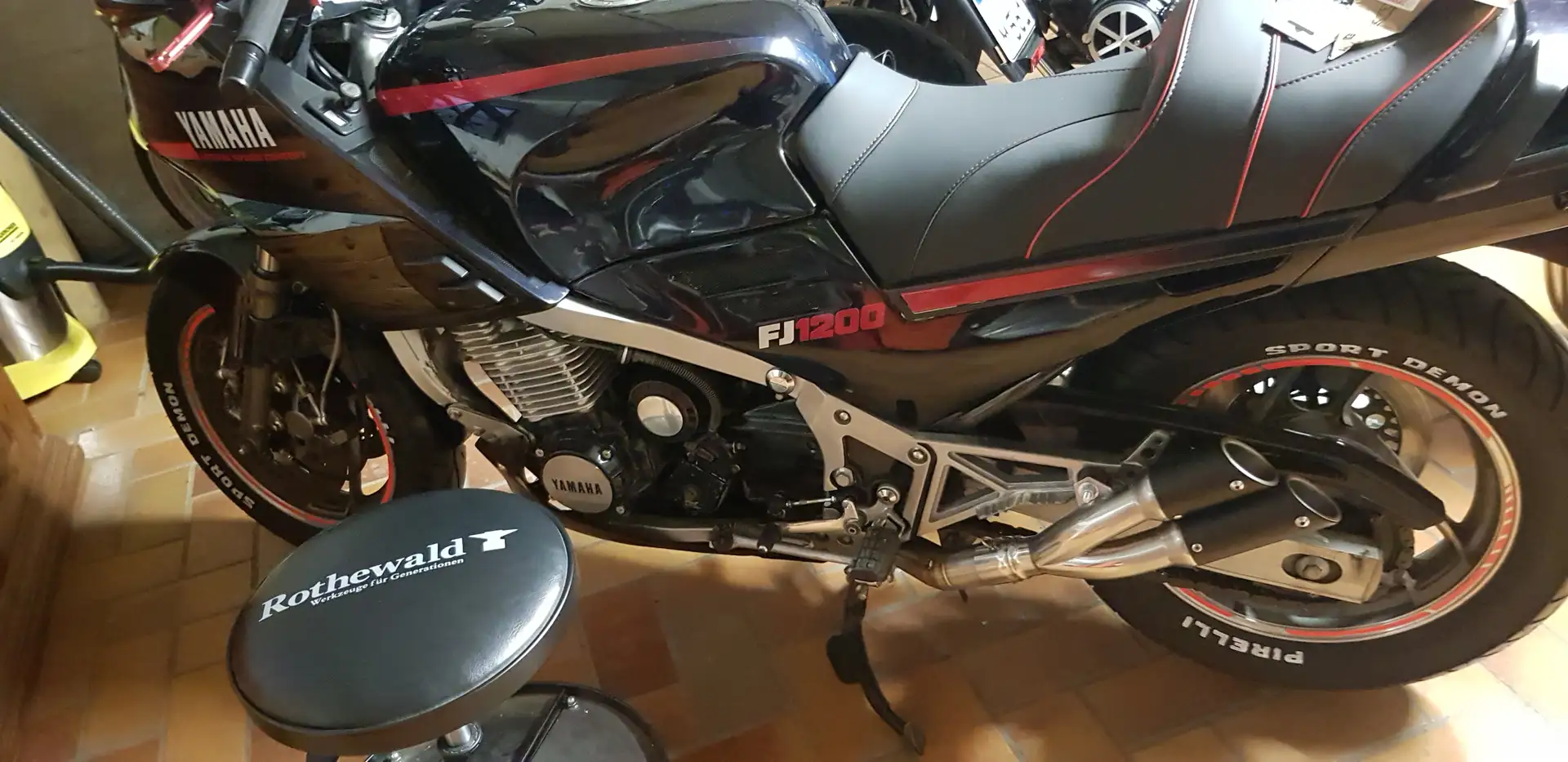 Yamaha FJ 1200 1TX Negro - 2