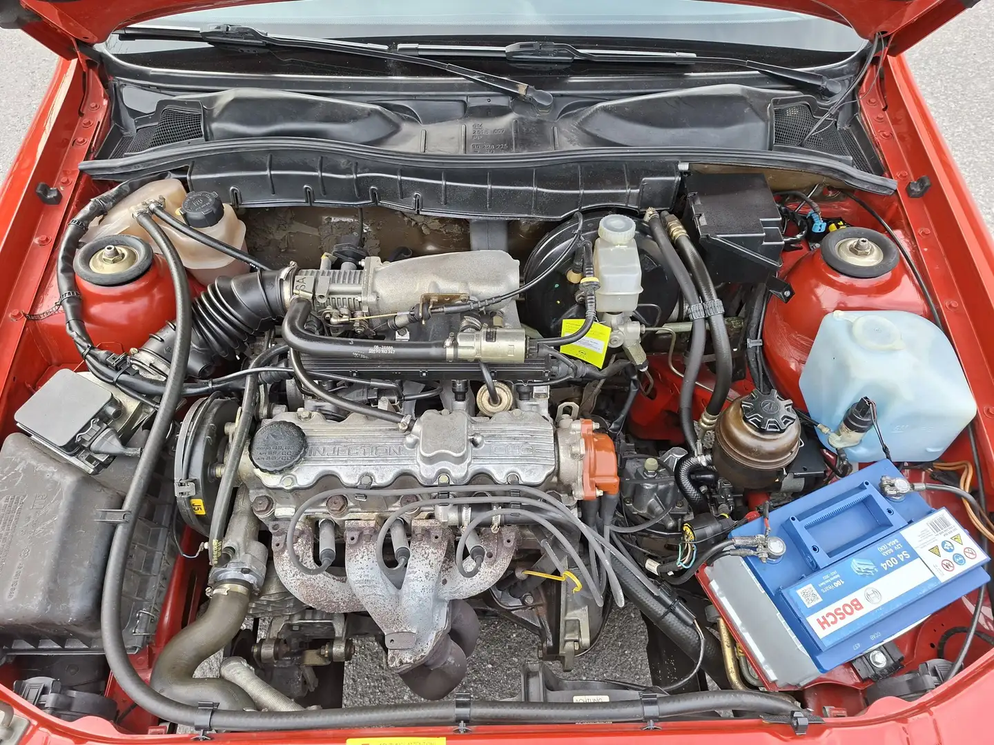 Opel Vectra GT 2,0 i - 1