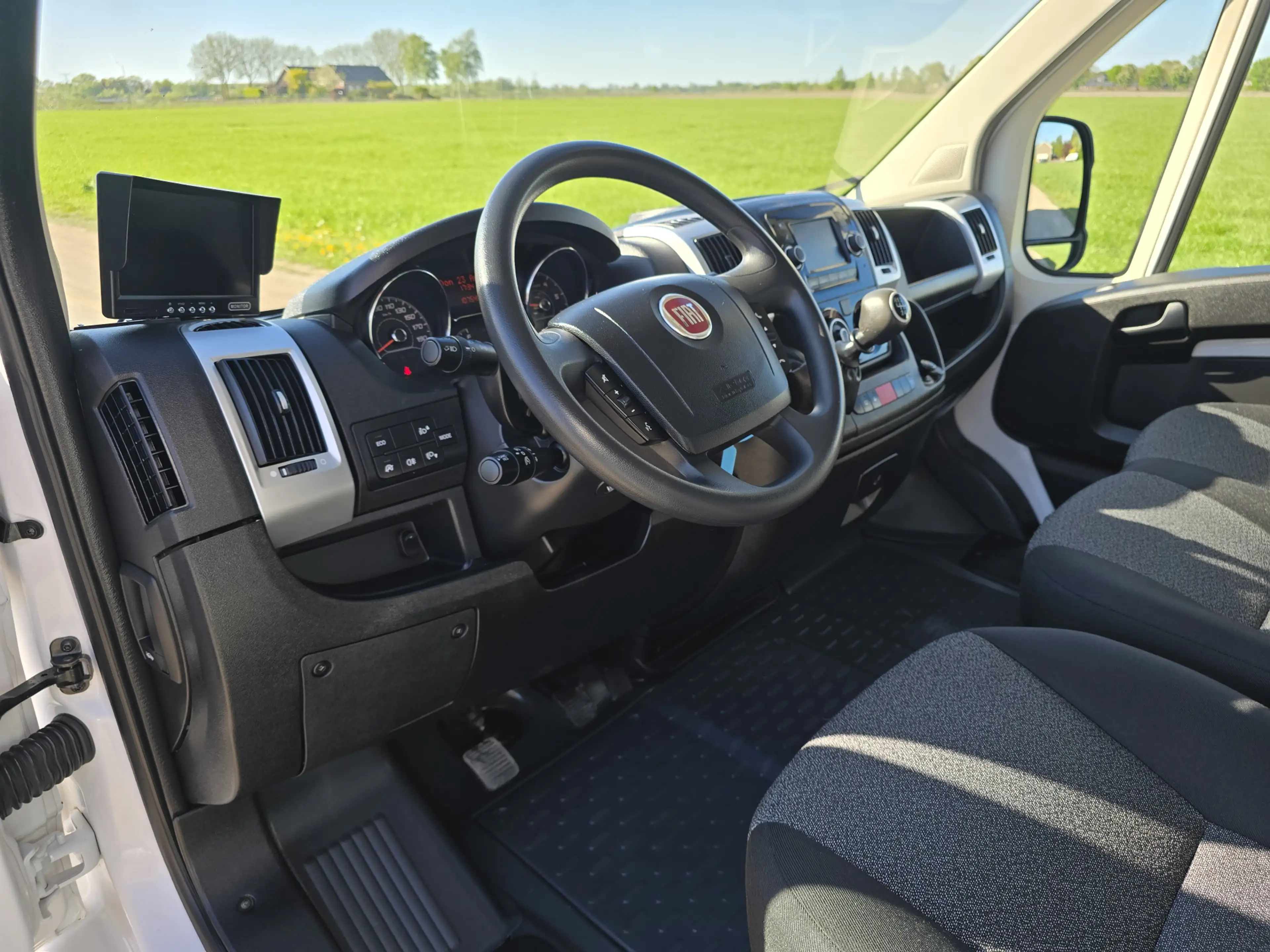 Fiat Ducato 35H 2.3 MultiJet L4 Bakwagen + Klep - 140 Pk - Eur — photo 20